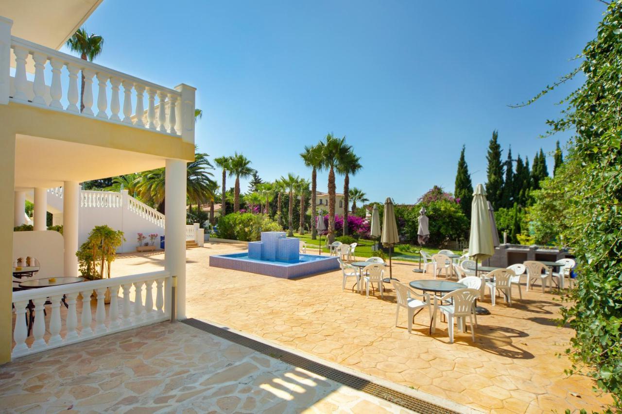 Aparthotel Carrio Sol - Monty'S Calpe Esterno foto